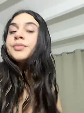 Snapshot of sweet_bonnyy chatting on February 2026 05:45:01 AM sweet bonnyy online show from February 2026 05:45:01 AM