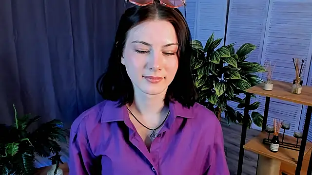 Snapshot of DennisRentz chatting on March 2026 04:09:01 PM DennisRentz online show from March 2026 04:09:01 PM