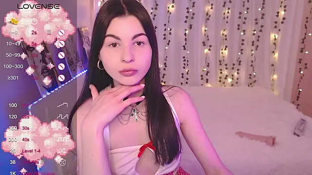 Stephanie Bloom online show from February 2026 07:28:01 PM