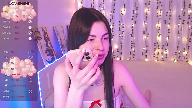 Stephanie Bloom online show from February 2026 08:45:01 PM