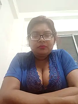 Snapshot of Elie_Hallway chatting on February 2026 09:00:01 PM Elie Hallway online show from February 2026 09:00:01 PM