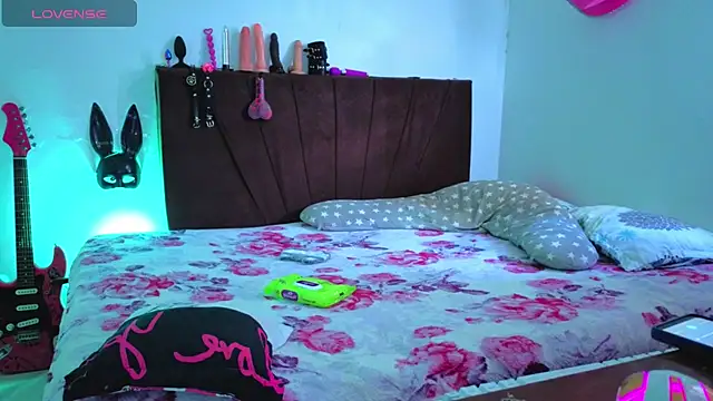 Iam kimh online show from March 2026 04:13:01 PM