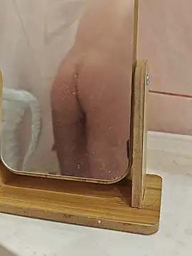 RedDadd86 online show from March 2026 10:48:01 PM