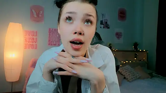 Vexnexe online show from February 2026 06:40:02 AM