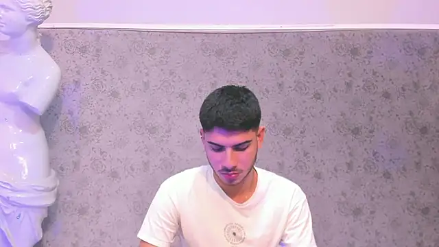 Snapshot of Apolo_Gray chatting on February 2026 02:48:01 AM Apolo Gray online show from February 2026 02:48:01 AM