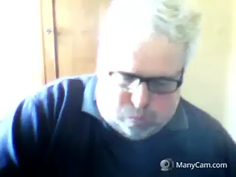 Snapshot of swichcassanesi chatting on February 2026 01:09:02 PM swichcassanesi online show from February 2026 01:09:02 PM