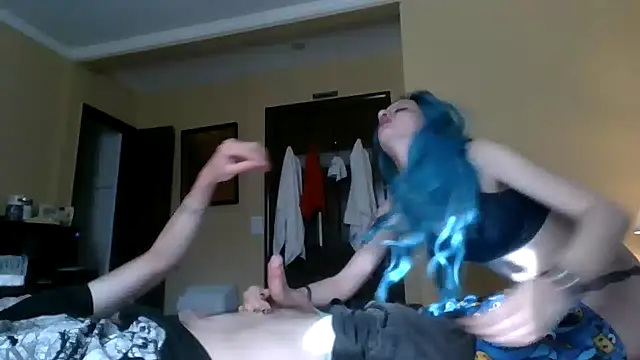 emoprincessxD online show from April 2026 09:01:01 PM