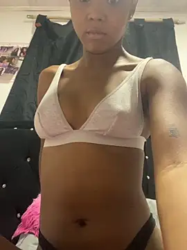 LIA PARKERR online show from February 2026 09:11:02 PM