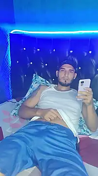 junior men22 online show from February 2026 11:57:02 AM