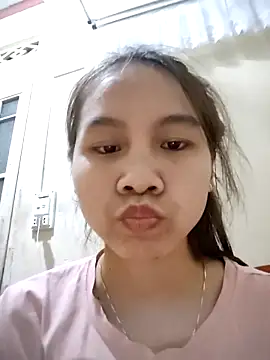 Snapshot of kimoanh102 chatting on February 2026 01:15:01 PM kimoanh102 online show from February 2026 01:15:01 PM