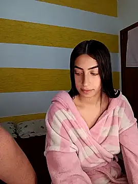 Anjinha nenem online show from May 2026 09:22:01 PM