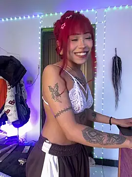 Snapshot of suky_pou chatting on February 2026 04:12:02 PM suky pou online show from February 2026 04:12:02 PM