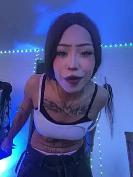 Snapshot of suky_pou chatting on February 2026 04:01:01 PM suky pou online show from February 2026 04:01:01 PM