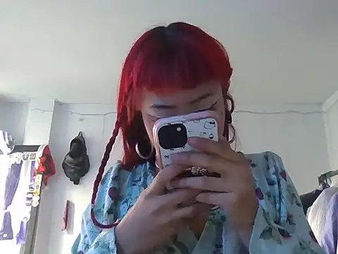 Snapshot of suky_pou chatting on March 2026 06:34:01 PM suky pou online show from March 2026 06:34:01 PM