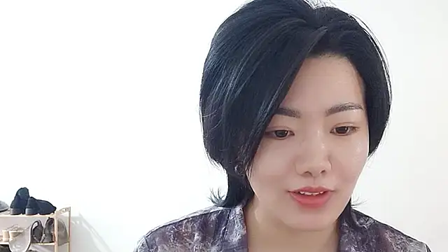 Nikishine online show from April 2026 03:01:01 AM