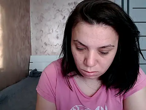 LorraGrey online show from April 2026 04:17:01 AM