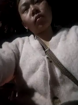 Bella-222 online show from February 2026 10:42:01 AM