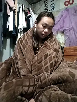 Bella-222 online show from February 2026 10:06:02 PM