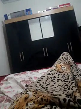 fernandessa online show from May 2026 02:40:02 AM