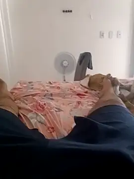 Snapshot of TropBig chatting on February 2026 10:42:02 AM TropBig online show from February 2026 10:42:02 AM