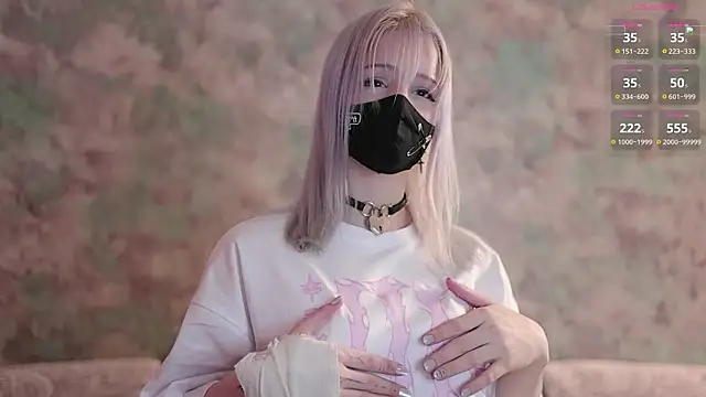 Snapshot of Yunakiss chatting on March 2026 09:10:01 PM Yunakiss online show from March 2026 09:10:01 PM