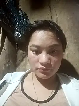 Snapshot of Momo-biki chatting on February 2026 08:21:01 AM Momo-biki online show from February 2026 08:21:01 AM