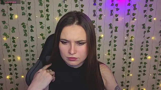 AliceIMonta online show from February 2026 06:04:02 PM