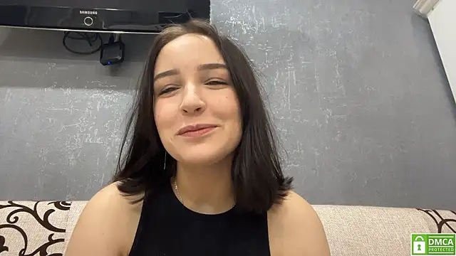 Sylynisem online show from February 2026 07:34:02 PM