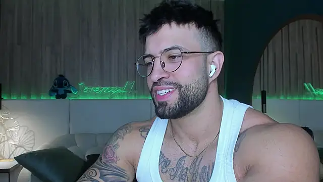 Snapshot of Jeremy_Harden chatting on February 2026 05:44:01 PM Jeremy Harden online show from February 2026 05:44:01 PM