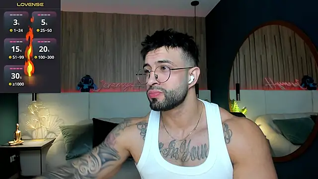 Snapshot of Jeremy_Harden chatting on February 2026 01:37:02 AM Jeremy Harden online show from February 2026 01:37:02 AM