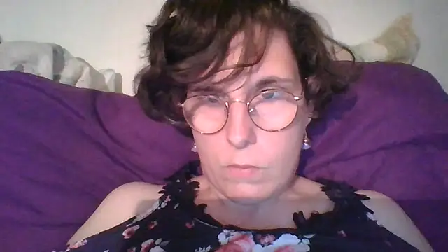 Snapshot of OIseauNoir88 chatting on May 2026 07:30:02 PM OIseauNoir88 online show from May 2026 07:30:02 PM