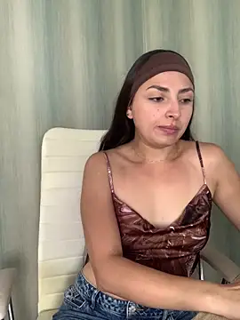 ArianaDominguez Pink online show from February 2026 03:06:02 PM