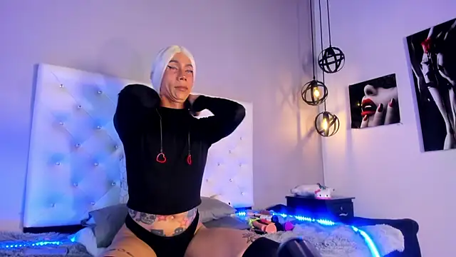 Snapshot of Rose_peterson_ chatting on February 2026 03:21:02 AM Rose peterson online show from February 2026 03:21:02 AM