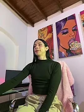 Snapshot of Rose_peterson_ chatting on February 2026 10:15:01 PM Rose peterson online show from February 2026 10:15:01 PM