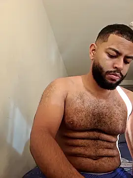 KLEYTON33 online show from February 2026 01:10:01 PM