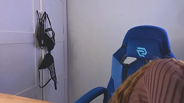 nikapie online show from February 2026 06:22:01 AM