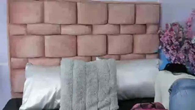 amy noa online show from February 2026 12:40:02 AM