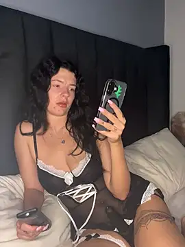 NaughtyGirlMia  online show from February 2026 07:07:01 PM