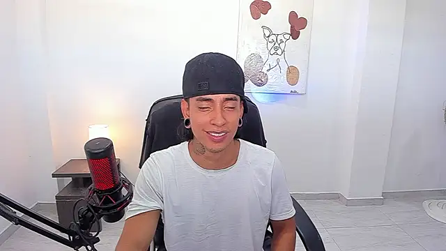 paisa hotx online show from February 2026 07:01:01 PM