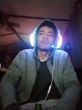 Snapshot of spooky425hd chatting on February 2026 06:21:01 AM spooky425hd online show from February 2026 06:21:01 AM