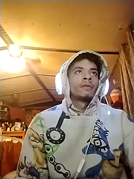 Snapshot of spooky425hd chatting on February 2026 07:18:01 AM spooky425hd online show from February 2026 07:18:01 AM