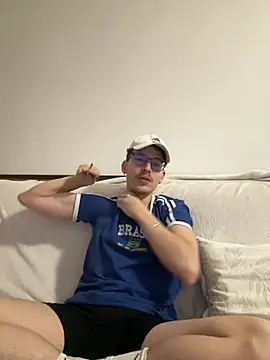 hungtwinkBR online show from June 2026 01:36:01 AM