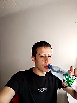 Snapshot of jac0b_x chatting on February 2026 06:06:02 AM jac0b x online show from February 2026 06:06:02 AM