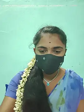 Snapshot of Tamil_Hot_Shana chatting on May 2026 04:42:01 AM Tamil Hot Shana online show from May 2026 04:42:01 AM