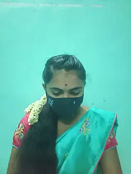 Snapshot of Tamil_Hot_Shana chatting on May 2026 01:20:02 PM Tamil Hot Shana online show from May 2026 01:20:02 PM