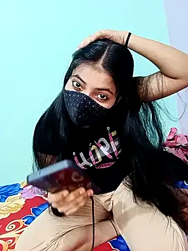 Snapshot of 18_year_old_girl chatting on April 2026 02:53:02 AM 18 year old girl online show from April 2026 02:53:02 AM