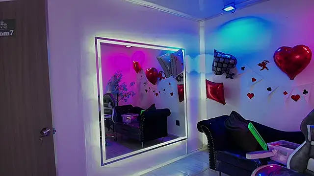 Madame scarlett online show from February 2026 11:43:02 AM