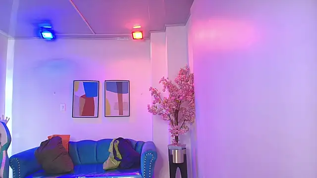 Madame scarlett online show from April 2026 11:57:01 AM