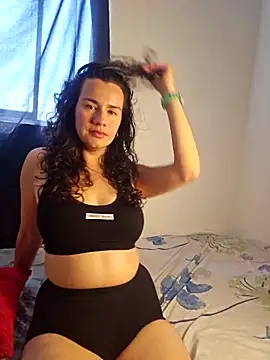 Snapshot of _ChloeRed chatting on February 2026 06:30:01 PM ChloeRed online show from February 2026 06:30:01 PM