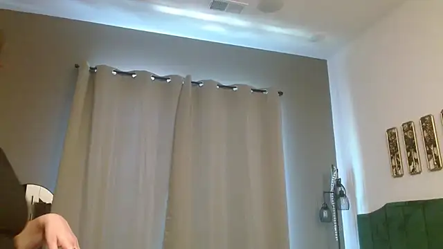 HazelSkyesChat online show from March 2026 08:12:01 PM